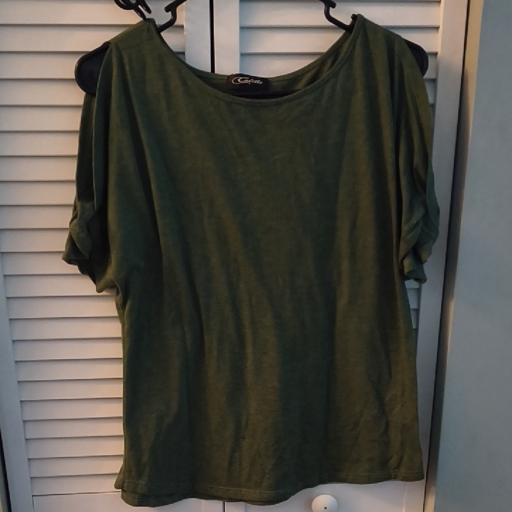 Green Short Sleeve Women's Top